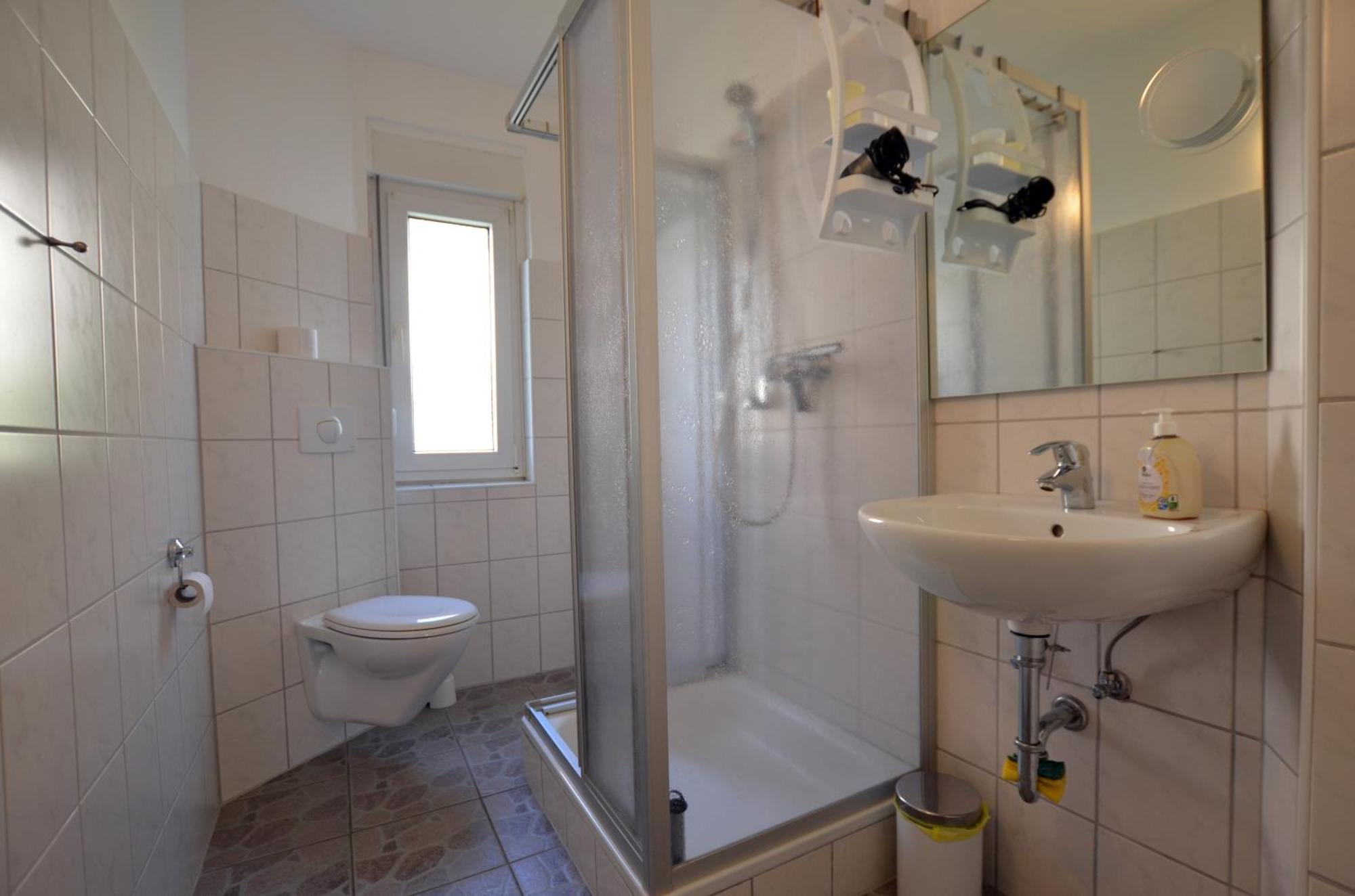 Ferienwohnung Frederic Mit Kamin Бад Захса Екстериор снимка